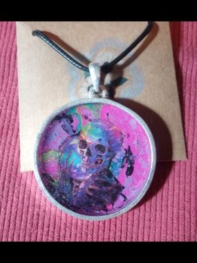 Pink Skull Round Pendant Necklace - Women Jewelry